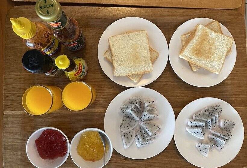 Отель Noble Place Chiangmai