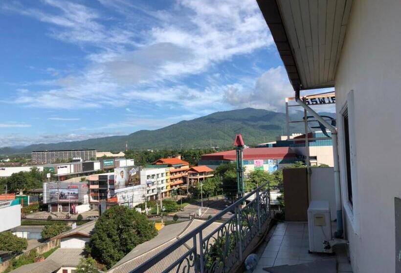 Отель Noble Place Chiangmai