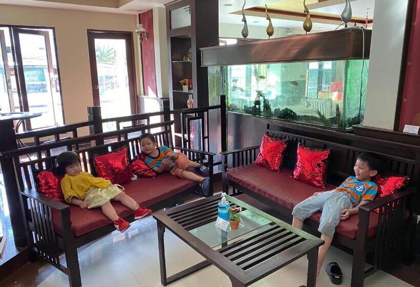 Отель Noble Place Chiangmai