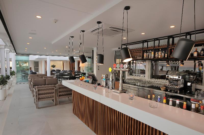 호텔 Okeanos Beach Boutique