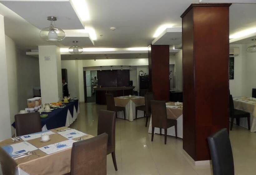 ホテル Plaza Las Americas Cali