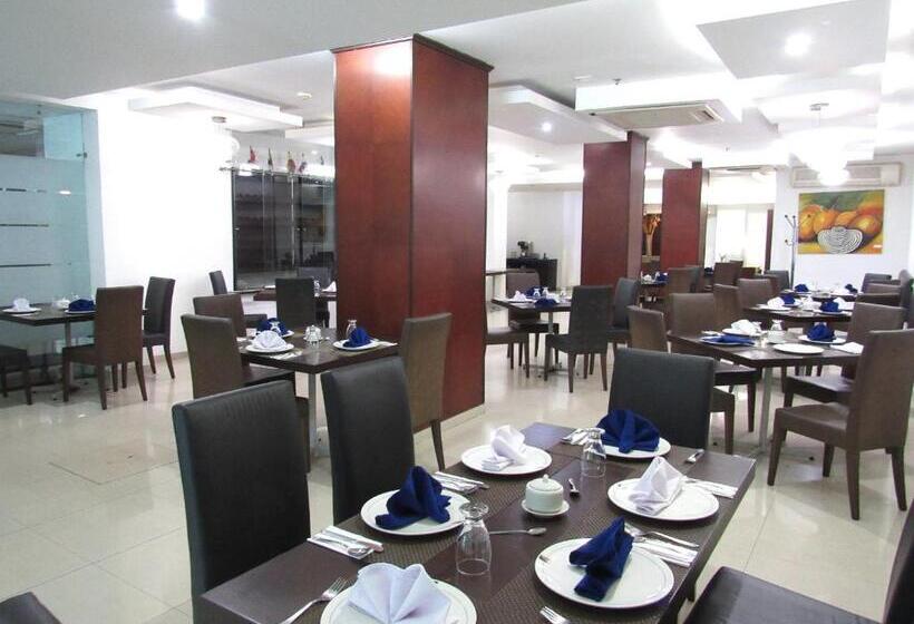 ホテル Plaza Las Americas Cali