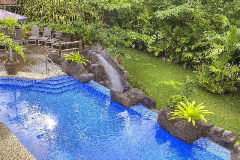 בית מלון כפרי Pumilio Mountain & Ocean