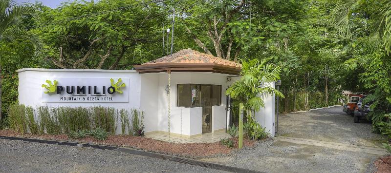 בית מלון כפרי Pumilio Mountain & Ocean