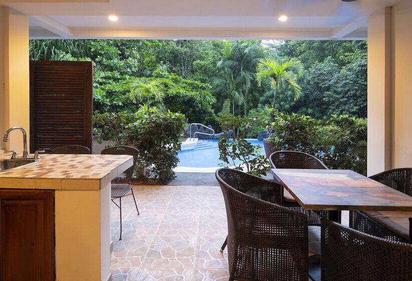 בית מלון כפרי Pumilio Mountain & Ocean