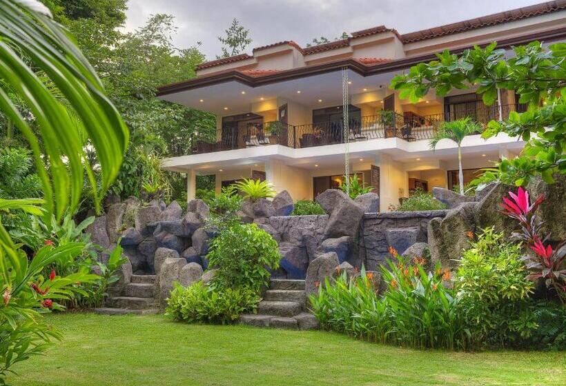 בית מלון כפרי Pumilio Mountain & Ocean