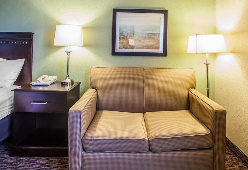 Отель Quality Inn Belton Kansas City South