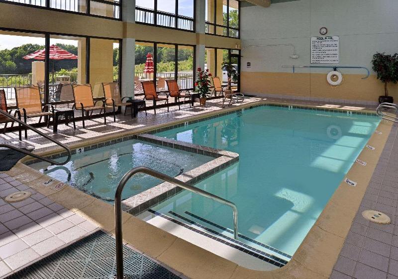 فندق Quality Inn Jonesville I77