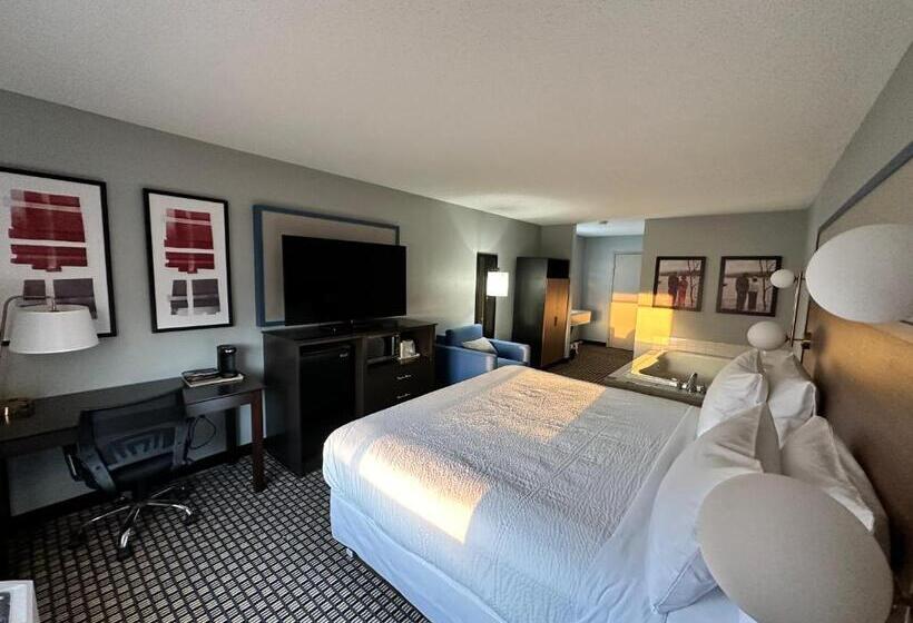 فندق Americinn By Wyndham Reedsburg