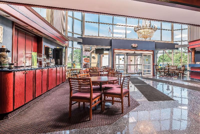 호텔 Quality Inn & Suites Albany Airport