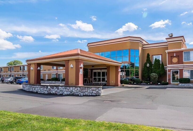 هتل Quality Inn & Suites Albany Airport