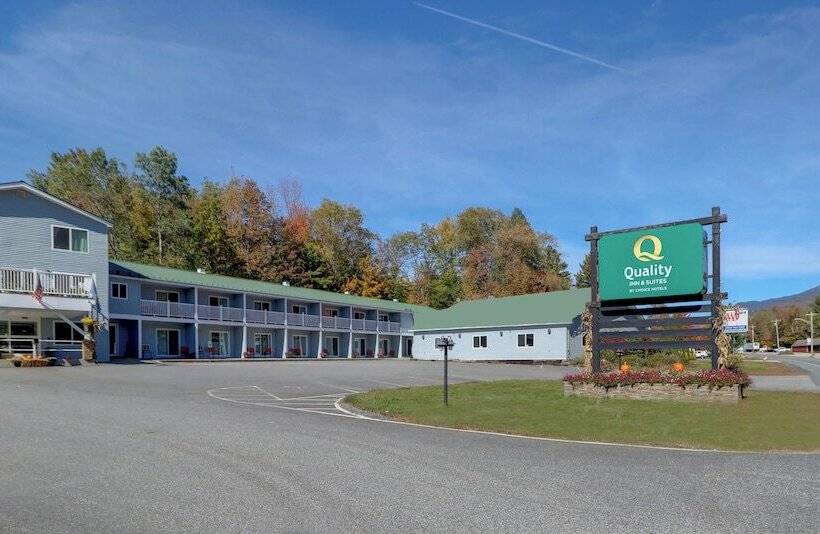 호텔 Quality Inn & Suites