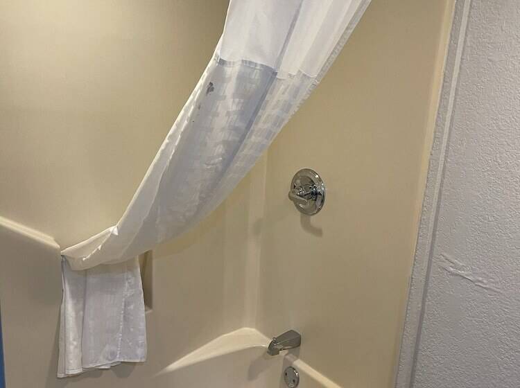 Отель Quality Inn & Suites Richardsondallas