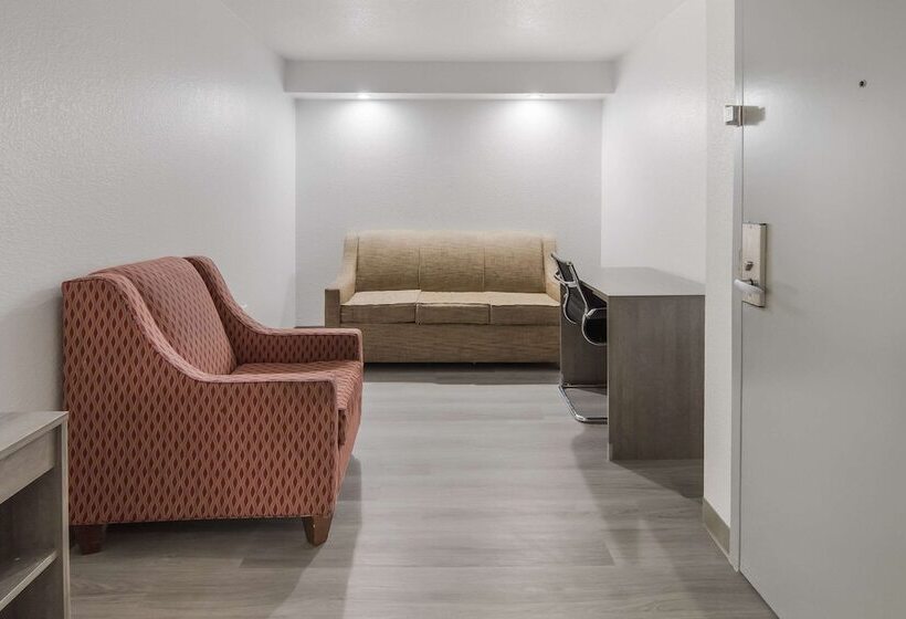 فندق Quality Inn & Suites Richardsondallas