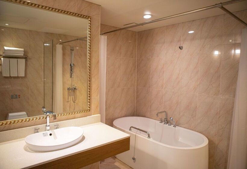 Ramada Hotel And Suites Seoul Namdaemun