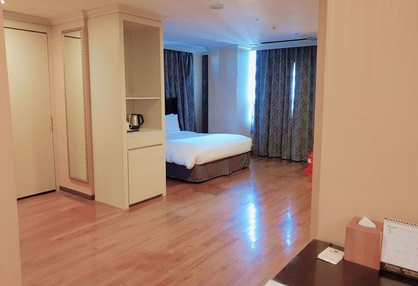 Ramada Hotel And Suites Seoul Namdaemun