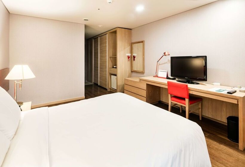 Ramada Hotel And Suites Seoul Namdaemun