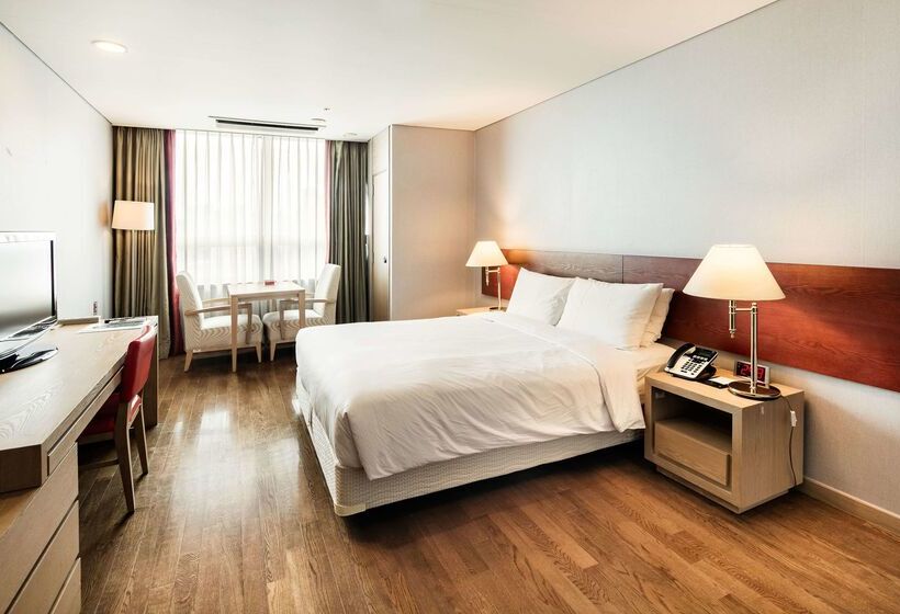 Ramada Hotel And Suites Seoul Namdaemun