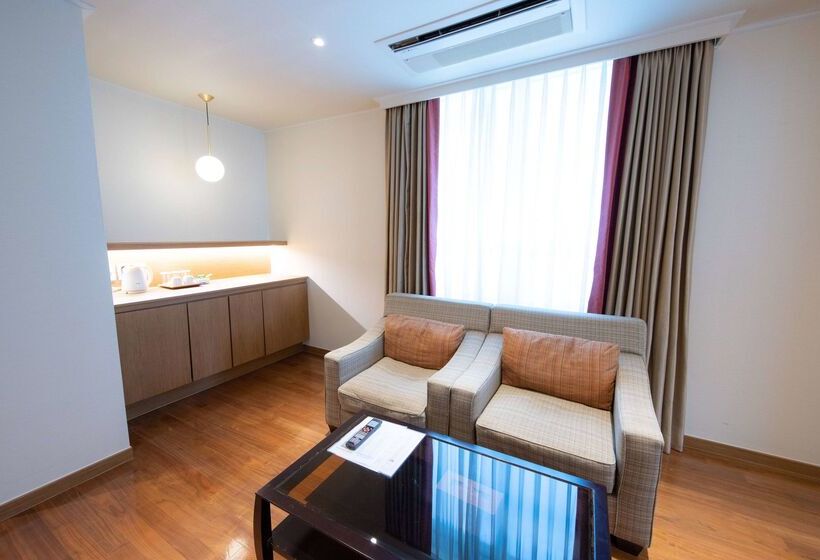 Ramada Hotel And Suites Seoul Namdaemun