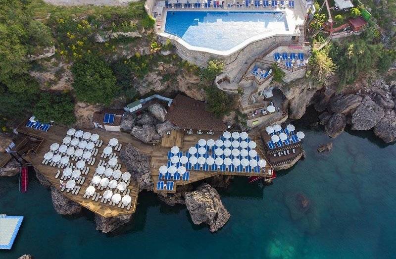 ホテル Ramada Plaza Antalya