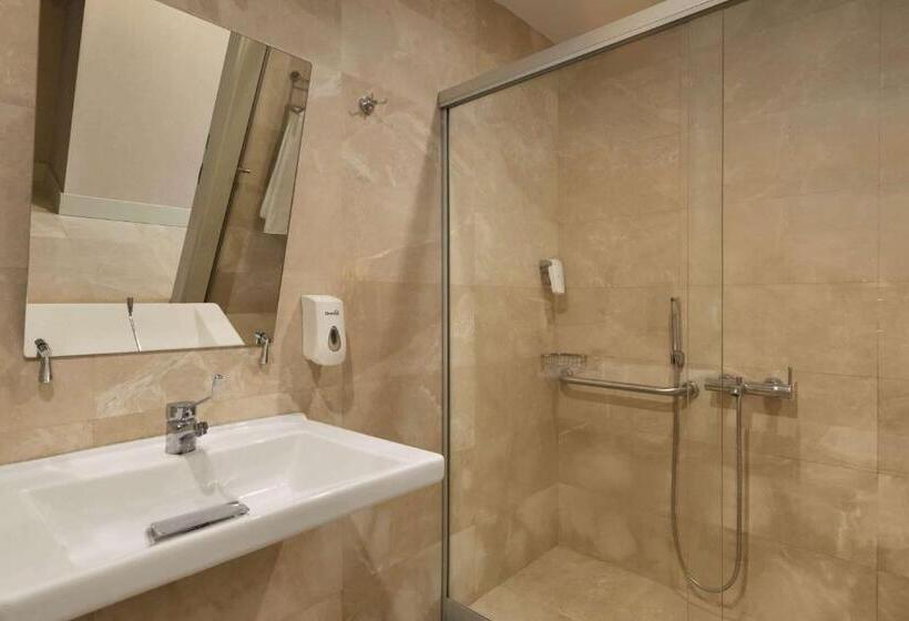 ホテル Ramada Plaza Antalya