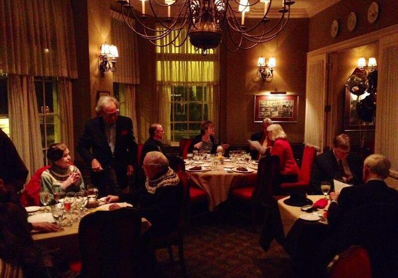 호텔 River Inn Of Harbor Town