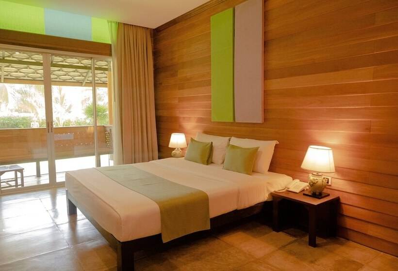 호텔 Royal River Kwai Resort And Spa