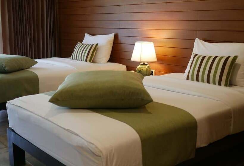 호텔 Royal River Kwai Resort And Spa