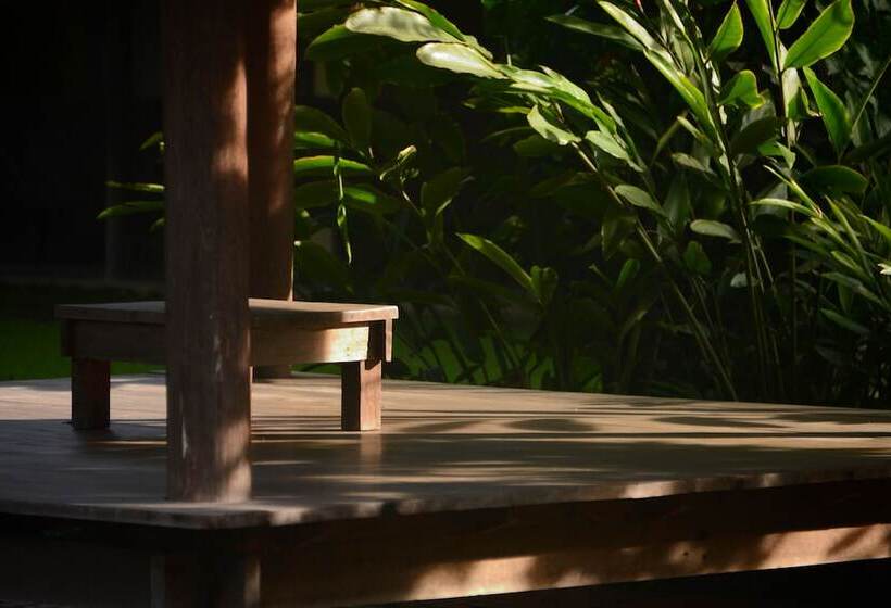 호텔 Royal River Kwai Resort And Spa