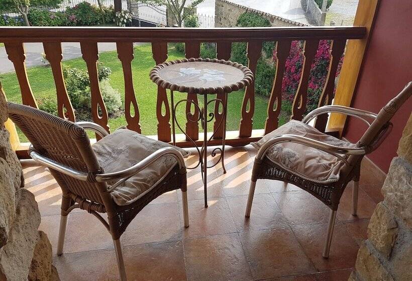 هتل روستایی Casona De Tresali