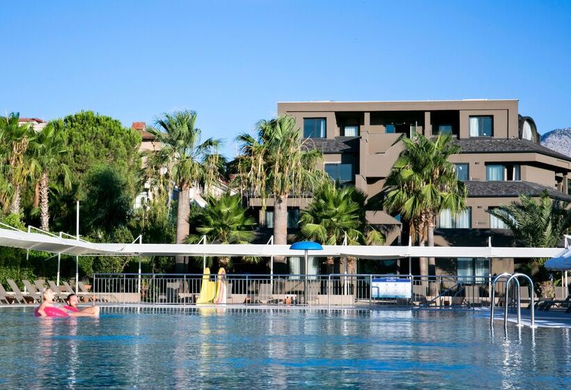 فندق Sailor S Beach Club   All Inclusive