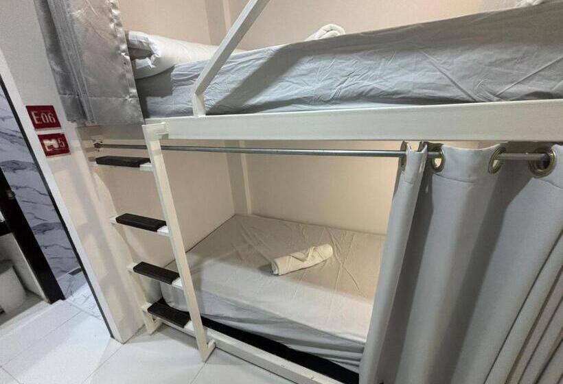 Отель Samui Beach Hostel