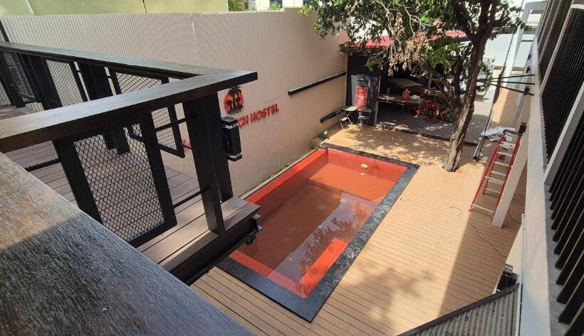 Отель Samui Beach Hostel