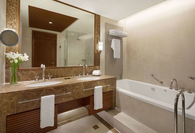 酒店 Shangrila Chiang Mai