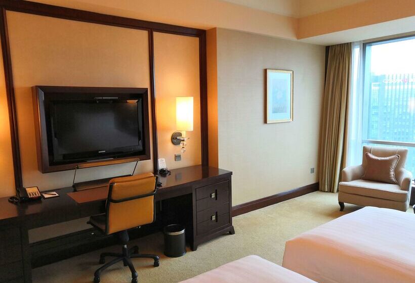 Hotel Shangri La Wenzhou A Panoramic View Of The River, Adjacent To Wenzhou International Convention And E