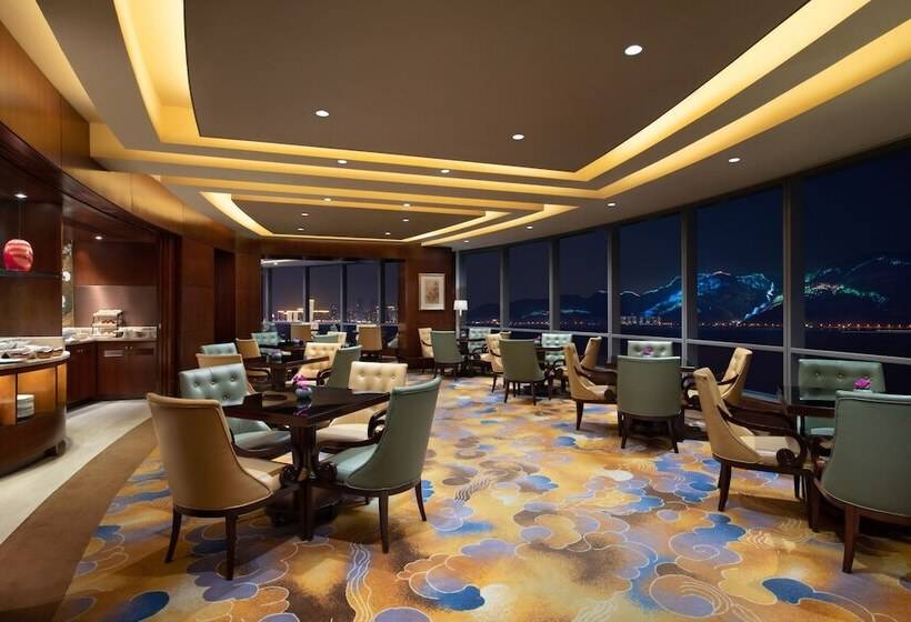 Hotel Shangri La Wenzhou A Panoramic View Of The River, Adjacent To Wenzhou International Convention And E