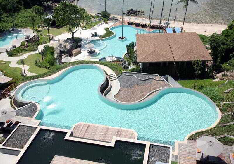 호텔 Shasa Resort   Luxury Beachfront Suites