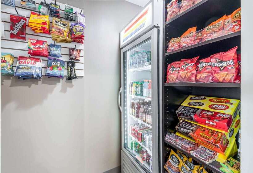 Отель Sleep Inn & Suites Rehoboth Beach