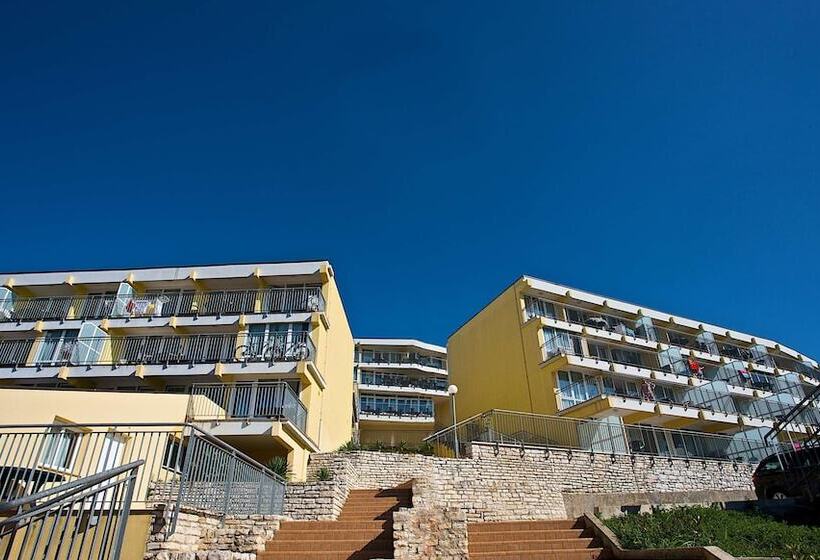 Отель Splendid Resort