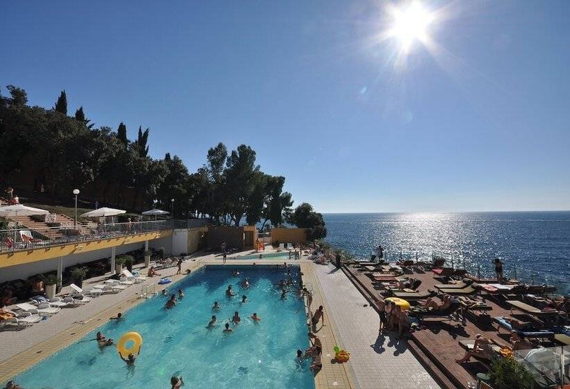 Отель Splendid Resort