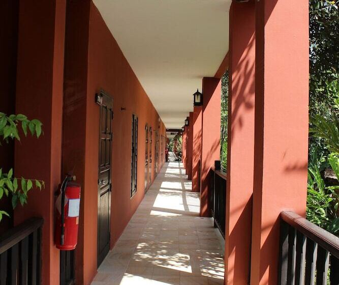 호텔 Sudala Beach Resort