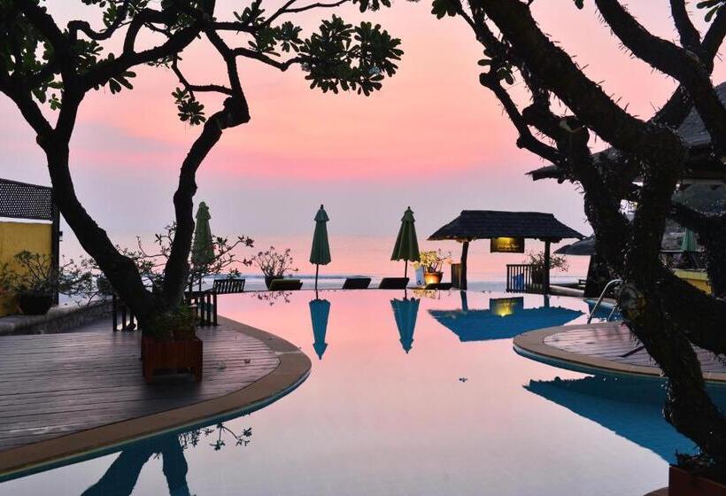 ホテル Supatra Hua Hin Resort