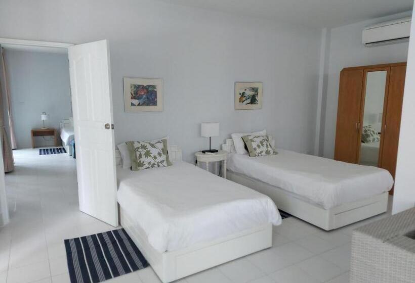 בית מלון כפרי Supatra Hua Hin Resort
