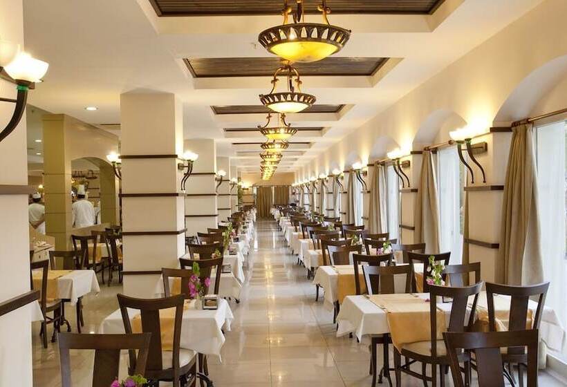 ホテル Sural Resort All Inclusive