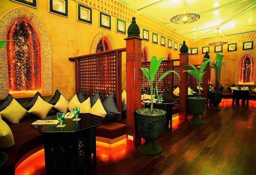 هتل The Baray Villa By Sawasdee Village