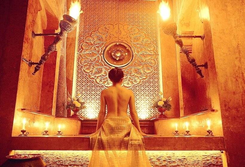 Отель The Baray Villa By Sawasdee Village