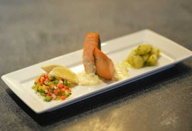 酒店 The Grand Southsea Khaolak Beach Resort