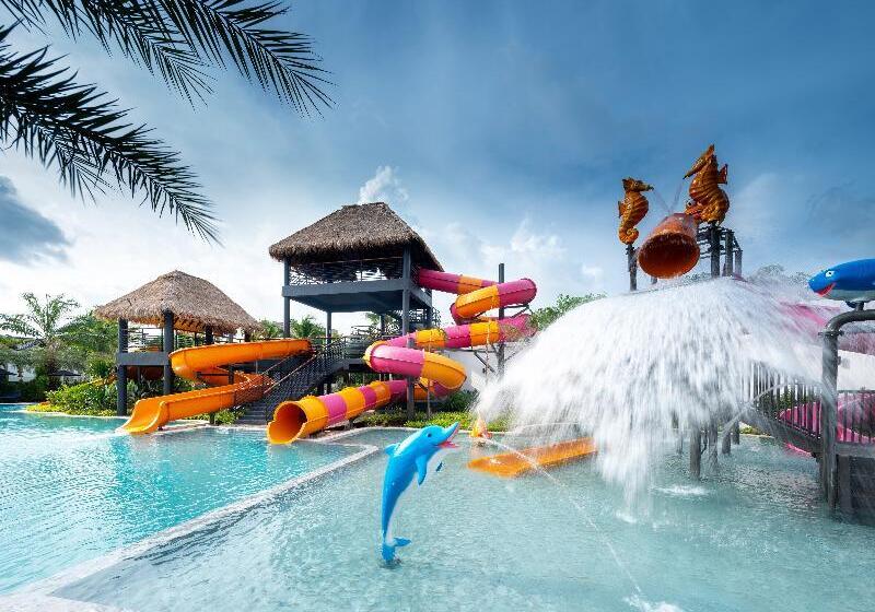 Отель The Splash Koh Chang