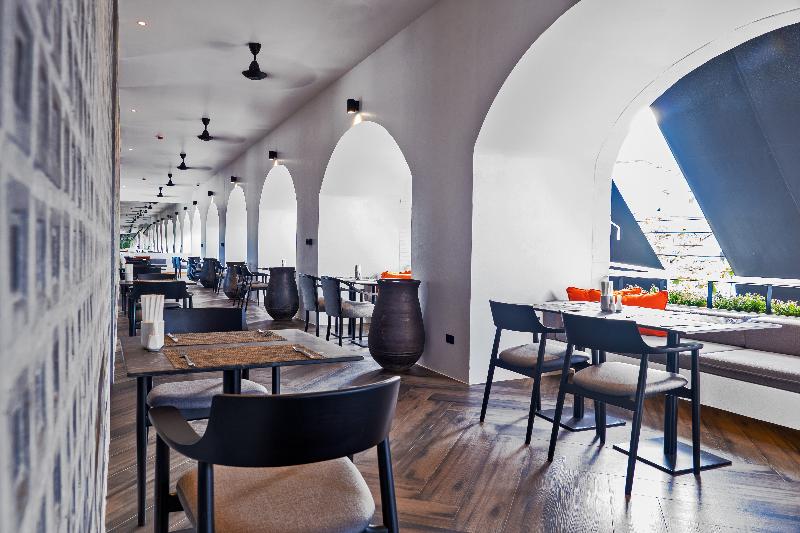 Отель The Splash Koh Chang