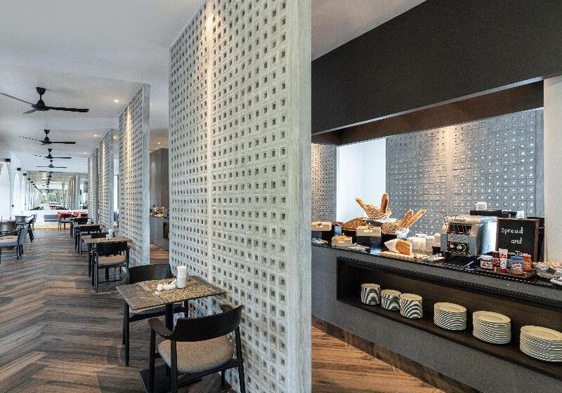 Отель The Splash Koh Chang